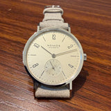 ノモス　タンジェント33　シャンパーニュ