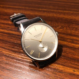 ノモス　オリオン38　シルバー